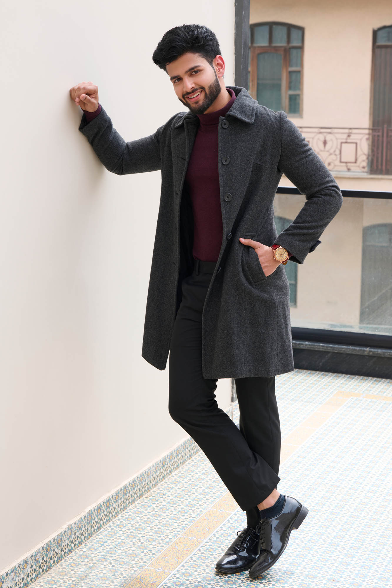 model portfolio for beginners in india menswear portrait with sunglasses